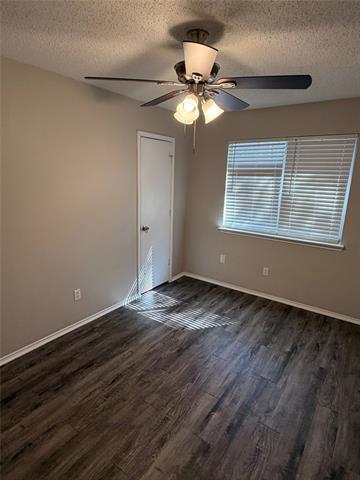 Building Photo - 6400 Fern Meadow Dr