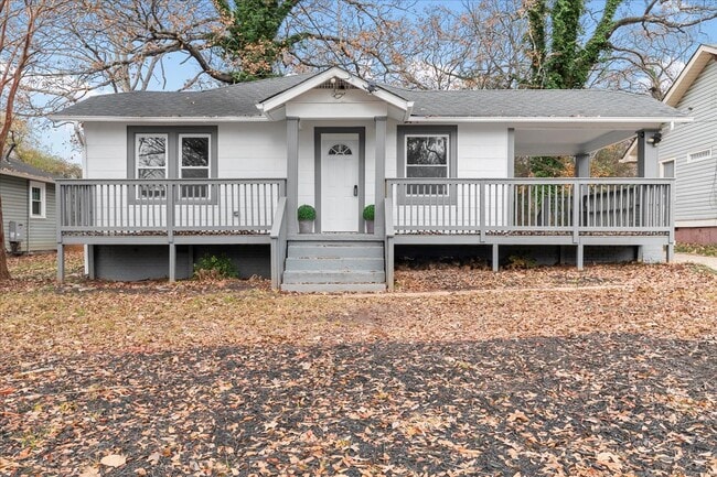 Building Photo - 1409 St Michael Ave