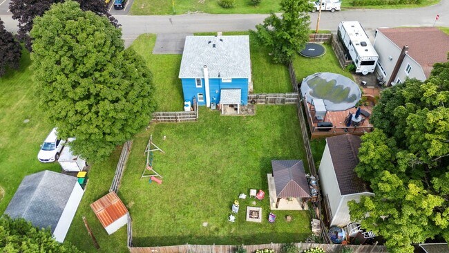 Building Photo - 44 McGregor Ave
