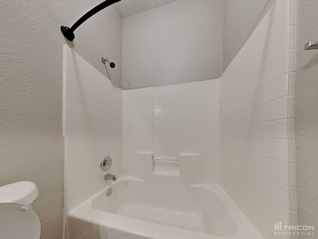 Building Photo - 1116 Monticello Dr