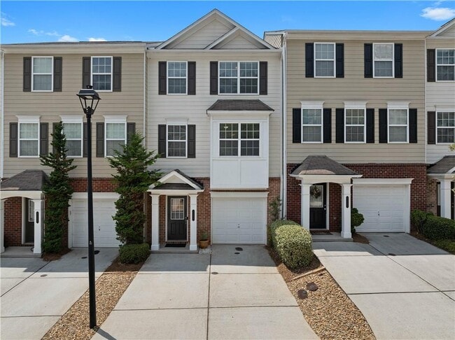 Primary Photo - 2480 Ivey Crest Cir