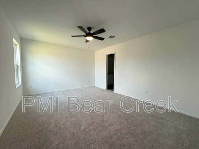 Building Photo - 10268 Prairie Dunes Ln