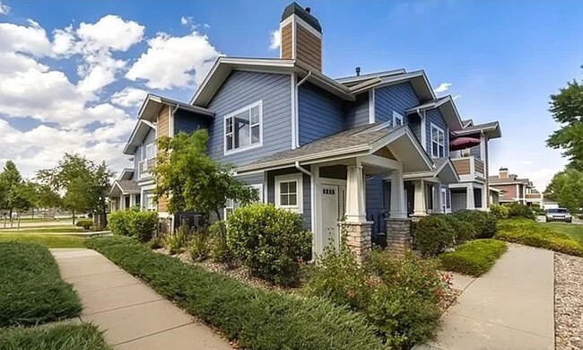 Building Photo - Spacious 2 bed 2 bath condo in S/E Fort Co...