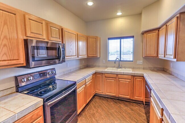 Building Photo - Vail - Rural Property on acreage