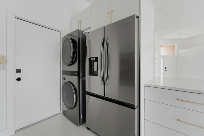 Building Photo - 8213 Quail Meadow Trce