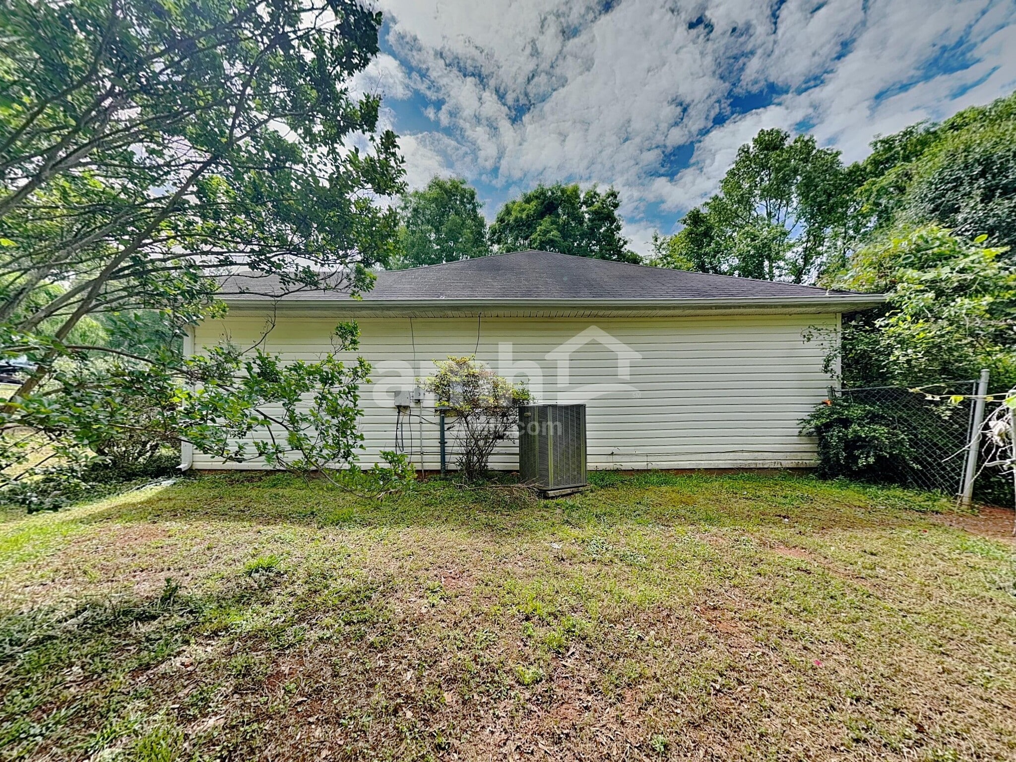 Building Photo - 1365 Morrow Dr