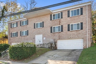 Building Photo - 29 Coulter St