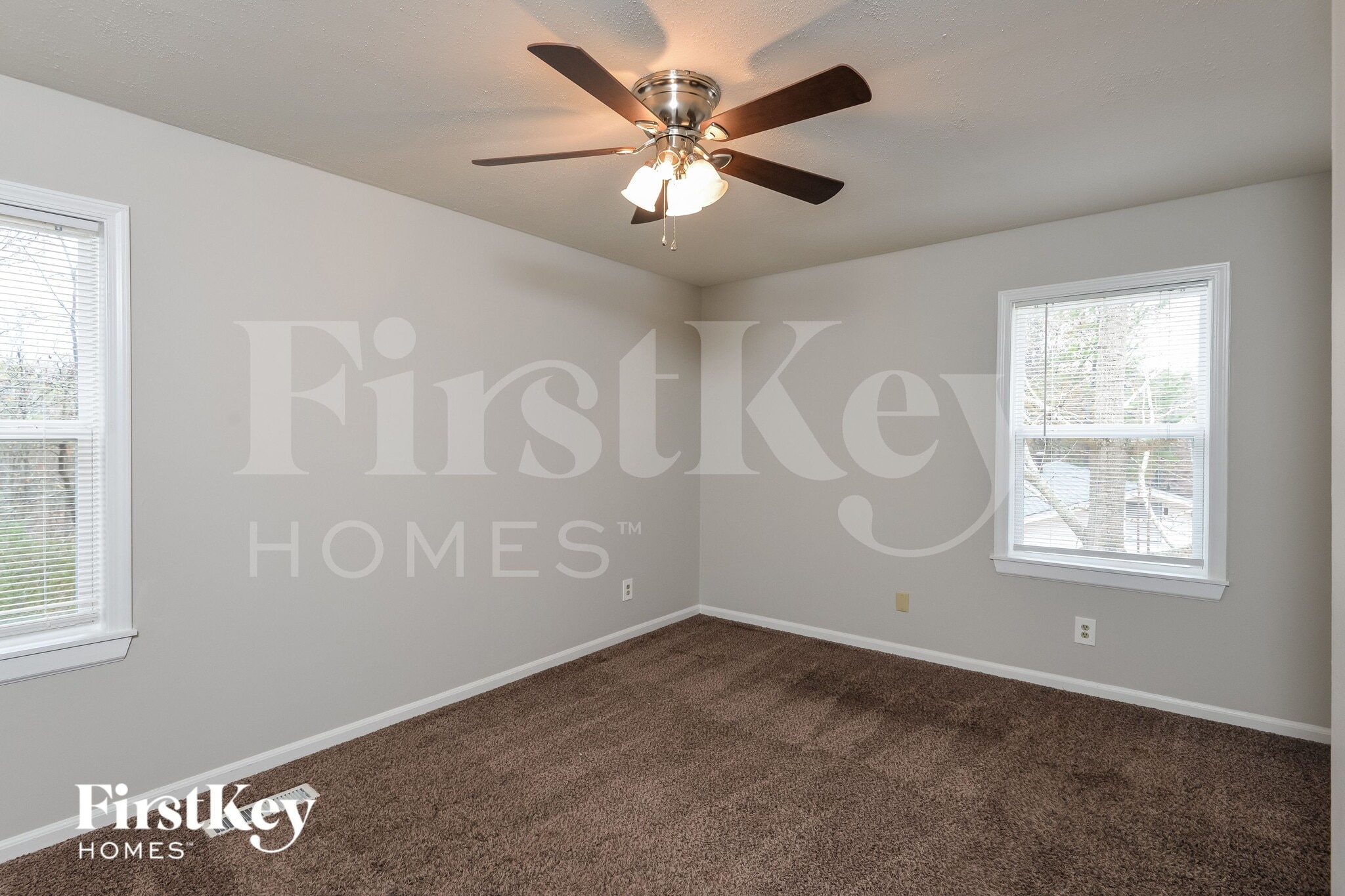 Building Photo - 212 Sam Pate Dr