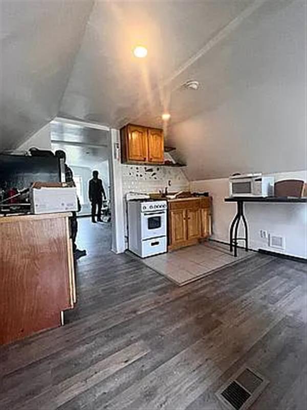 For Rent 41 Van Siclen Ave Brooklyn NY 11207 Apartment Finder
