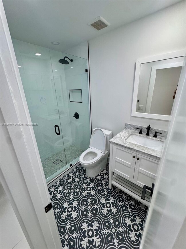 Building Photo - 8360 SW 46th St