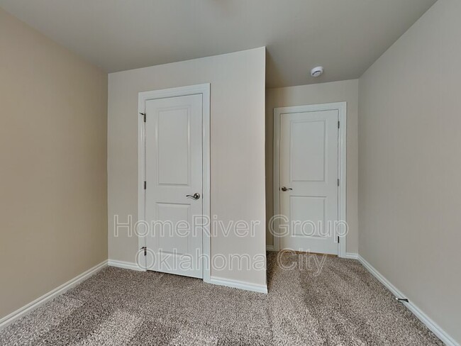 Building Photo - 8400 NW 163rd Ter