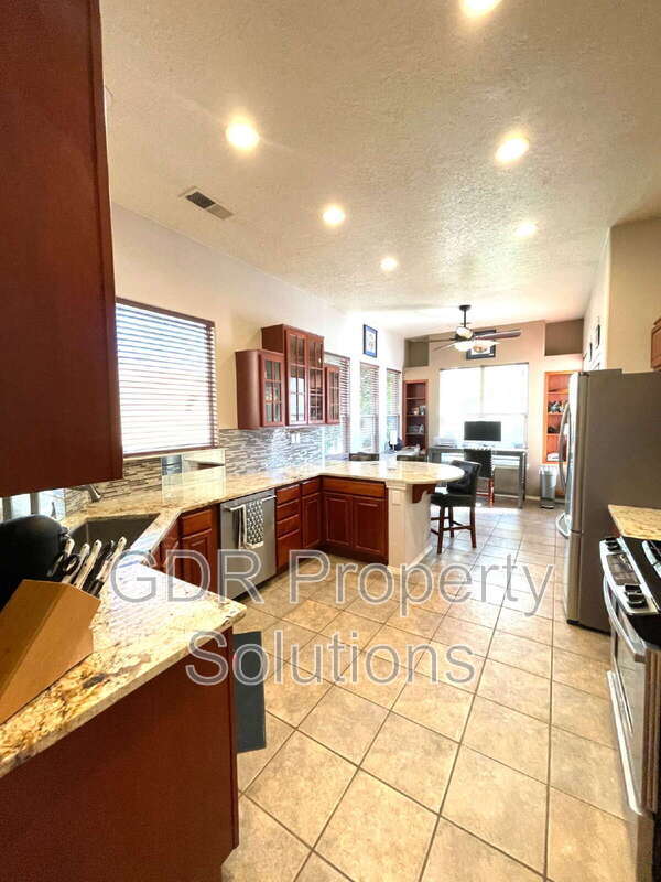 Building Photo - 13208 Pine Forest Pl NE
