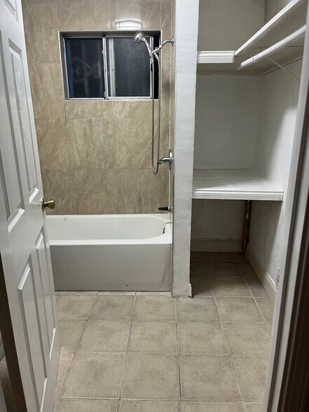 Bathroom - 14050 Candler Ave