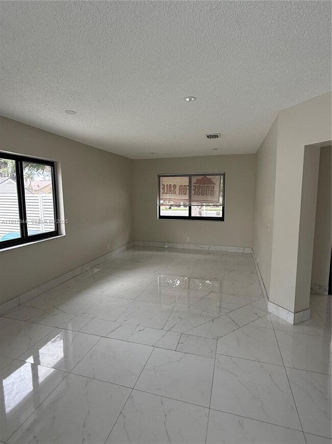 Building Photo - 14480 SW 112th St