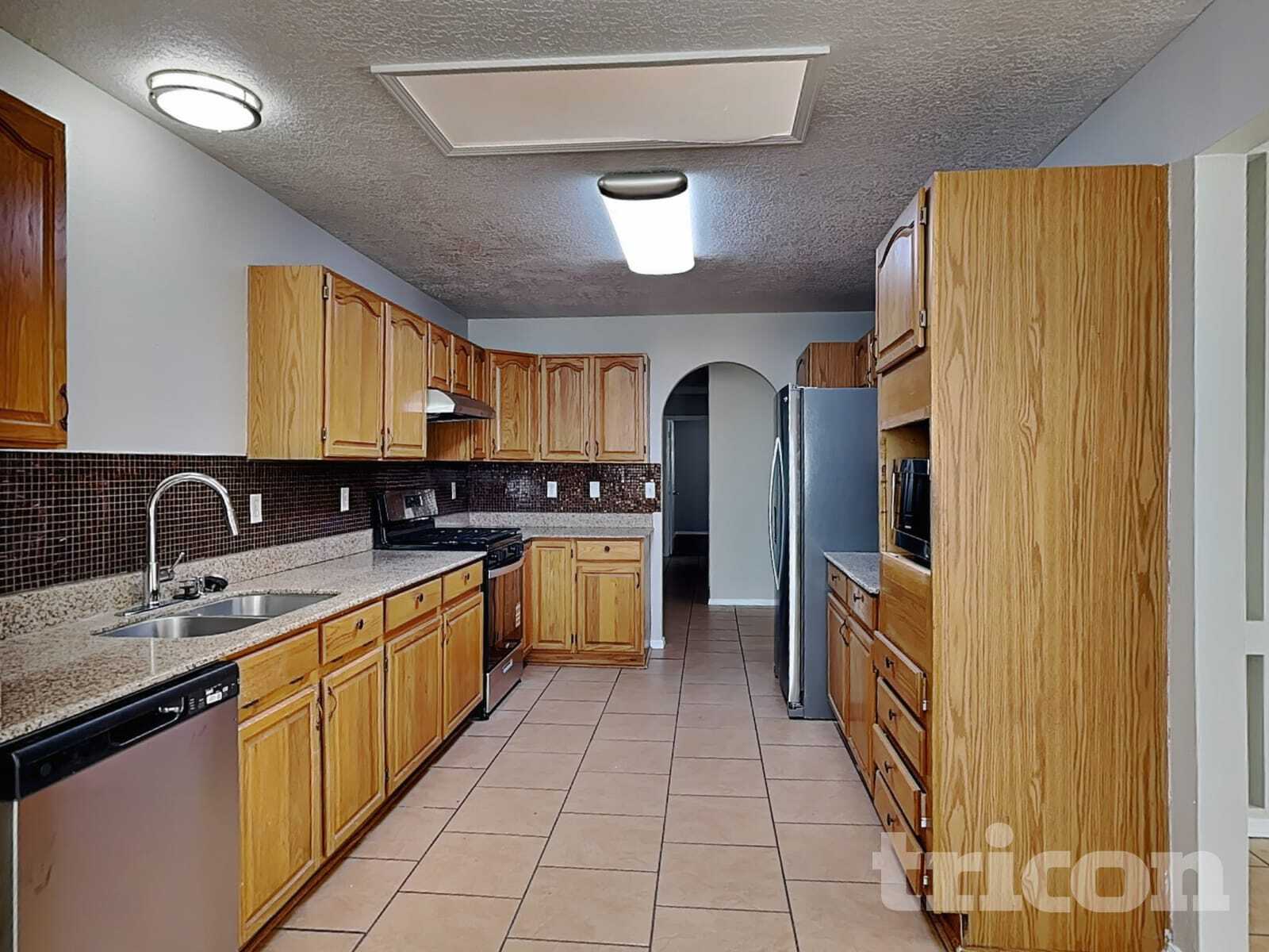 Building Photo - 3076 Cascades Trail SE