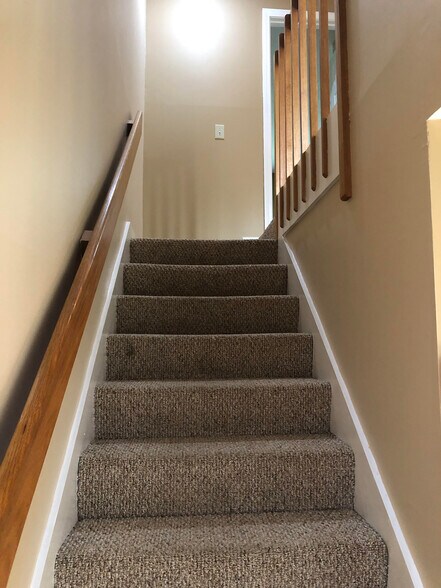 stairwell - 292 Woodhaven Dr