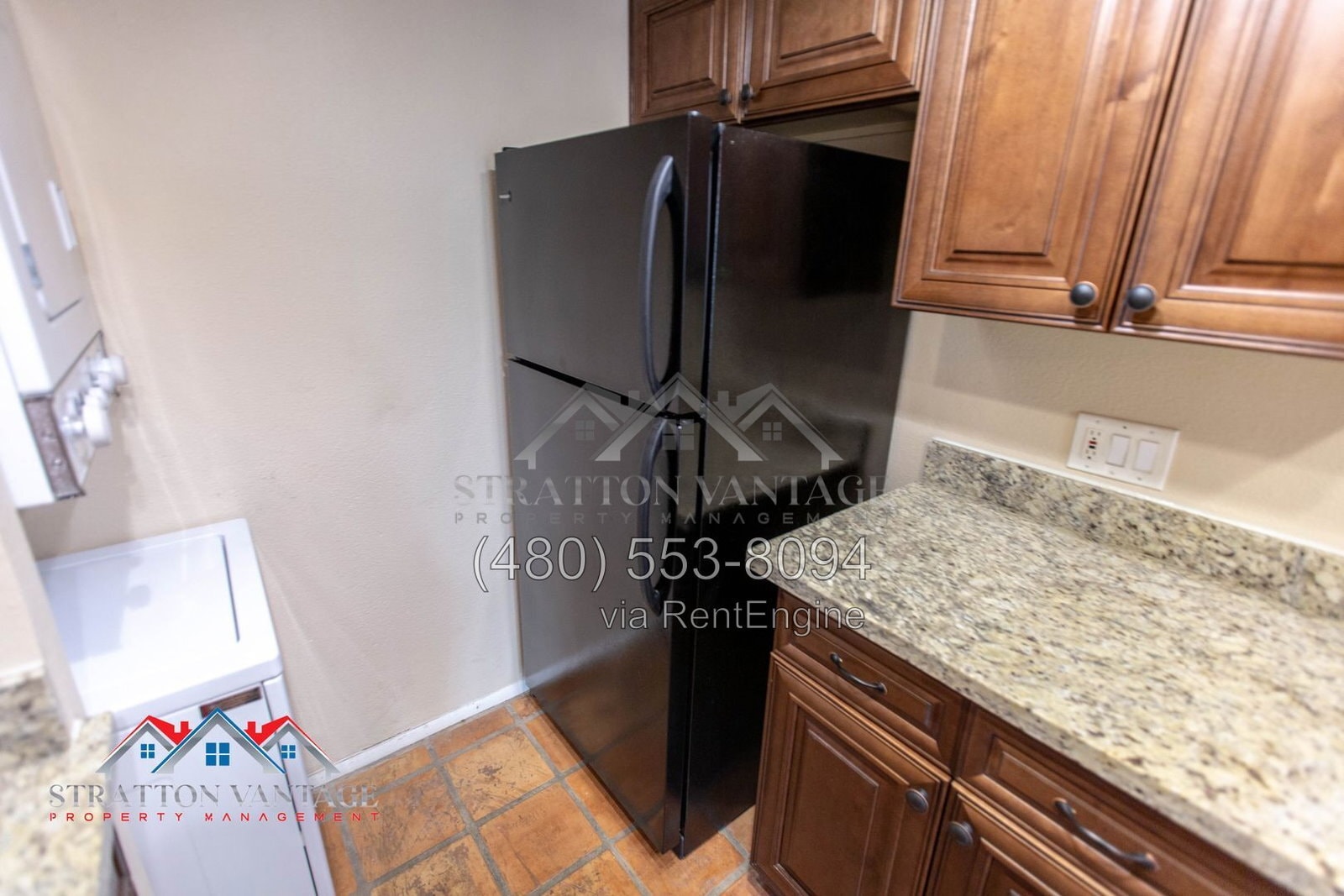 Building Photo - 1143 E Sandpiper Dr