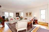 Building Photo - 100 W 57th St