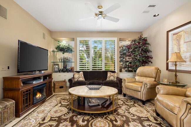 Building Photo - 45640 Rancho Palmeras Dr