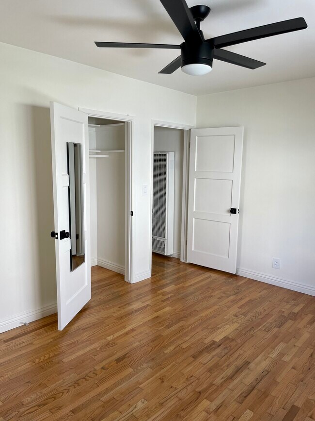 Building Photo - 9650 Lucerne Ave