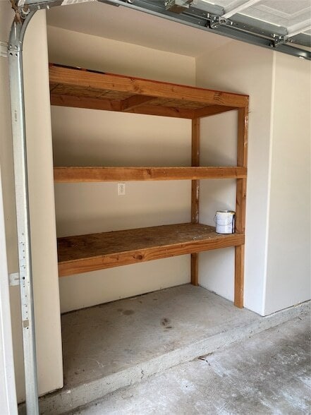 Building Photo - 25119 Hazel Ranch Dr