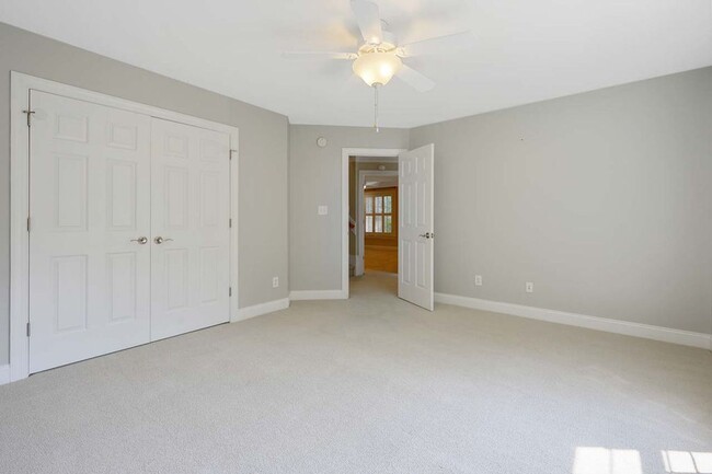 Building Photo - Custom Home in Fantastic Neighborhood!