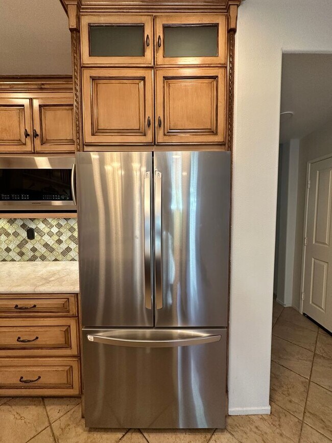 Building Photo - Price Reduced! Stunning 4BR Irvine Home in Resort-Style Community w/ Pool & Spa