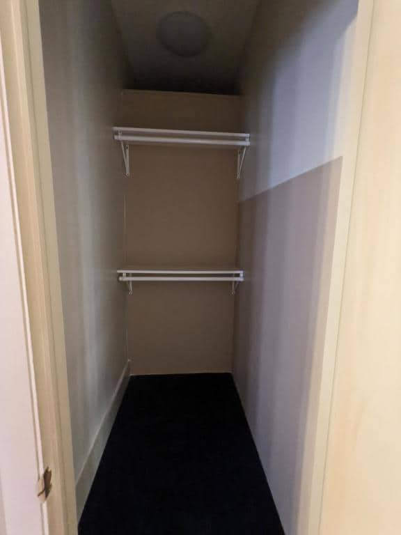 Building Photo - 208 E Main St