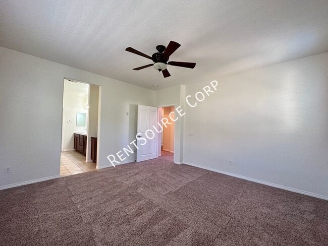 Building Photo - 28383 Esplanada Dr