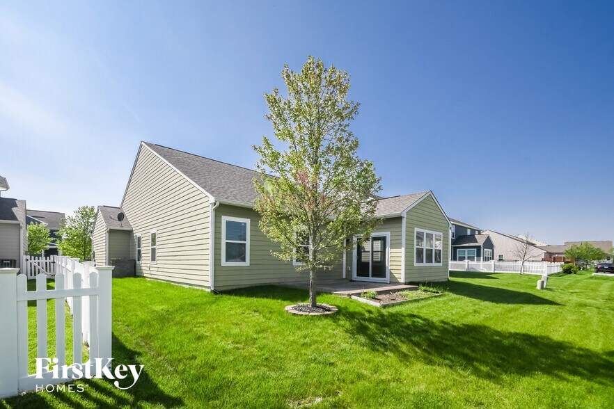 Building Photo - 5887 Aldridge Dr