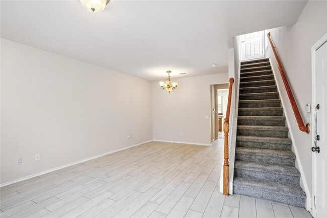 Building Photo - 8007 Ederville Cir