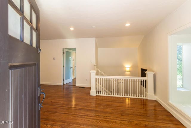 Building Photo - 854 Oneonta Dr