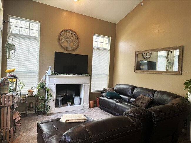 Building Photo - 1101 Vintage Village Ln