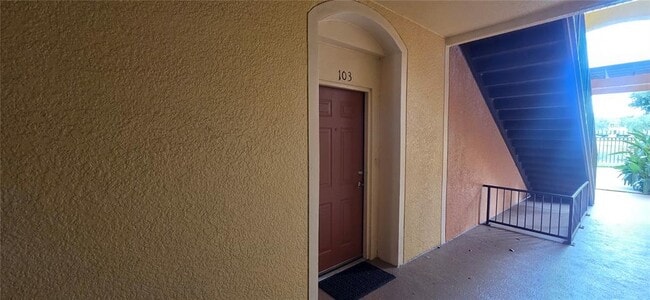 Building Photo - 6240 Contessa Dr