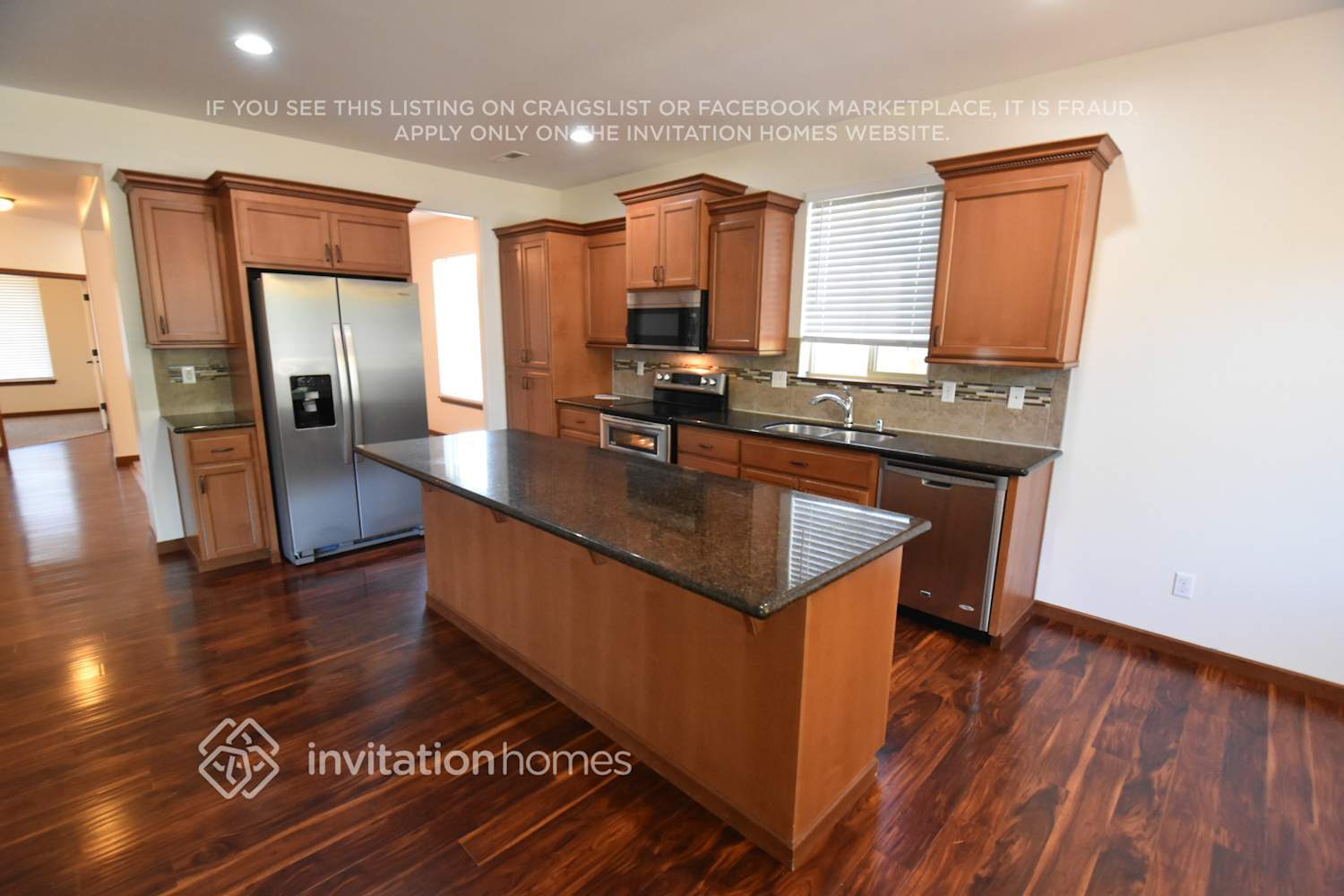 Building Photo - 109 Ames St NE