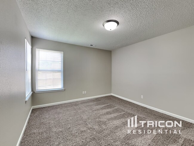 Building Photo - 5103 Sandy Forge Dr