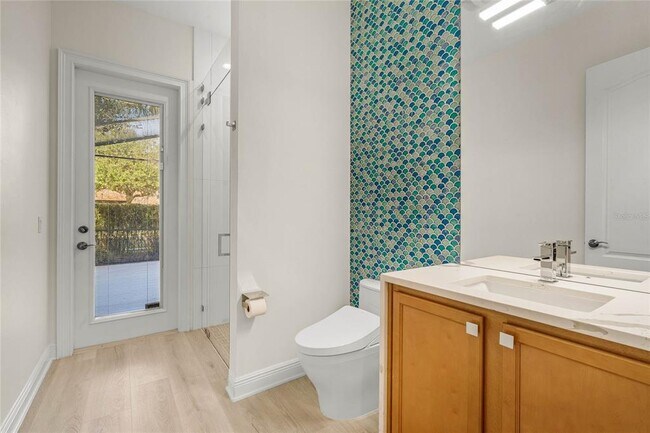 Building Photo - 3609 Simonton Pl