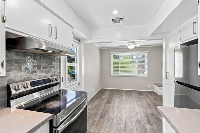 Building Photo - 259 Sturtevant Dr