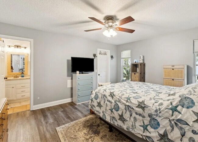 Building Photo - 96038 Maple Ct