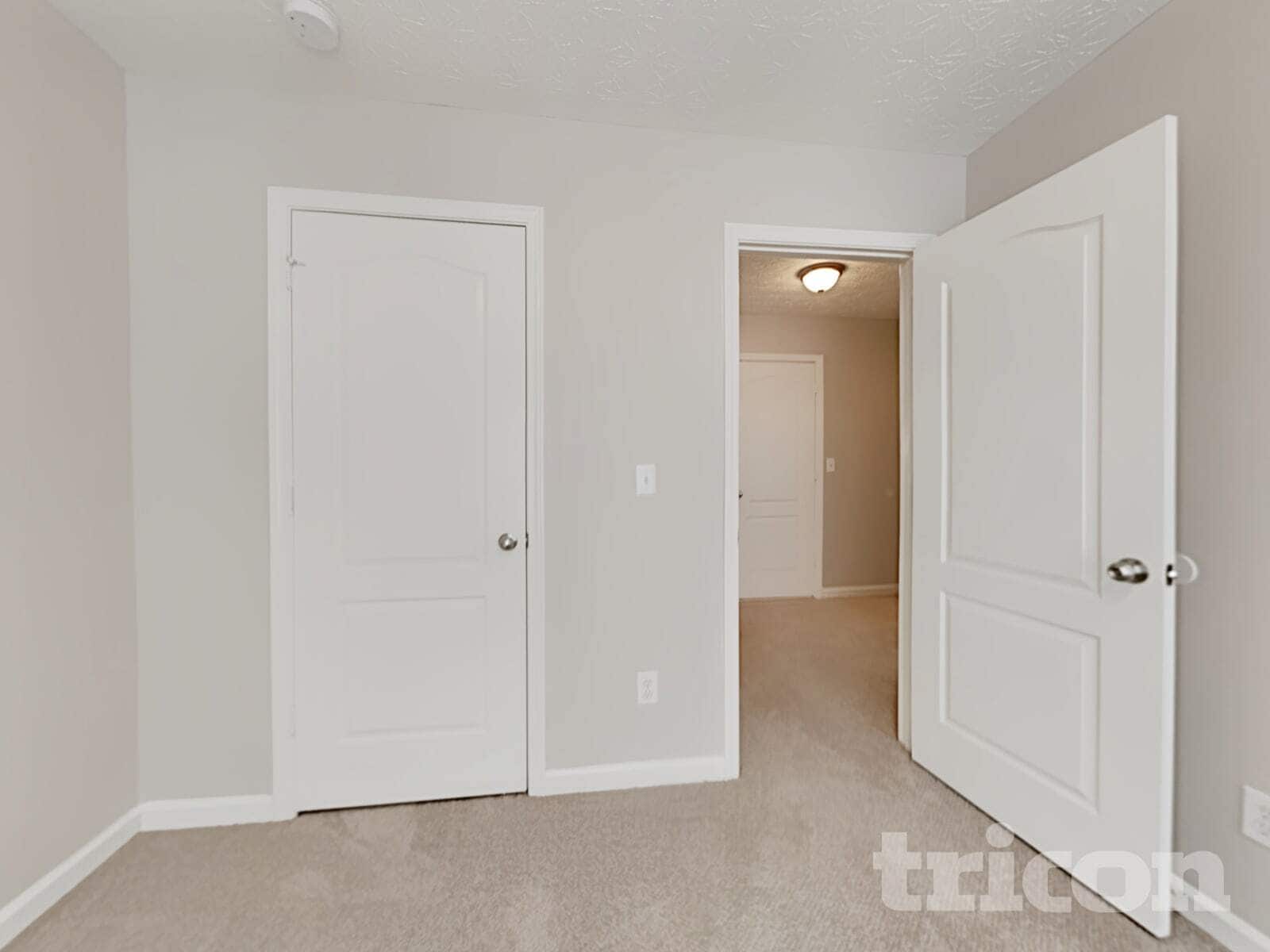 Building Photo - 8132 Brookbend Dr