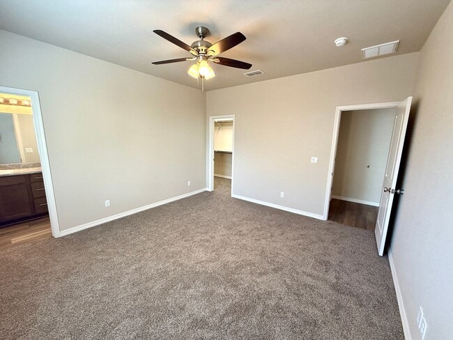 Building Photo - 3774 Meadowbrook Ln