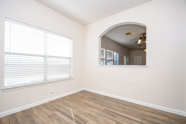 Building Photo - 21839 Manitou Falls Ln