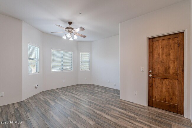 Building Photo - 7845 E Dynamite Blvd