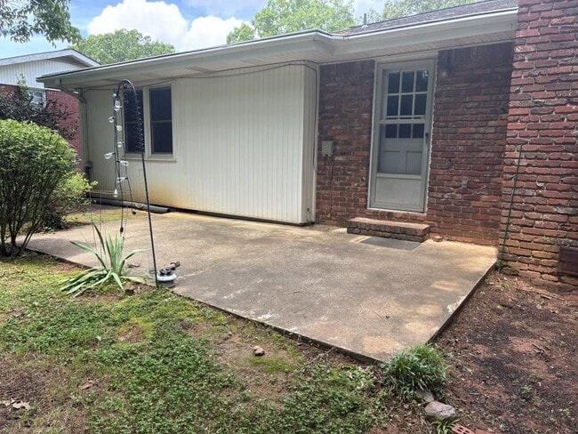 Building Photo - 5346 Orchard Pl