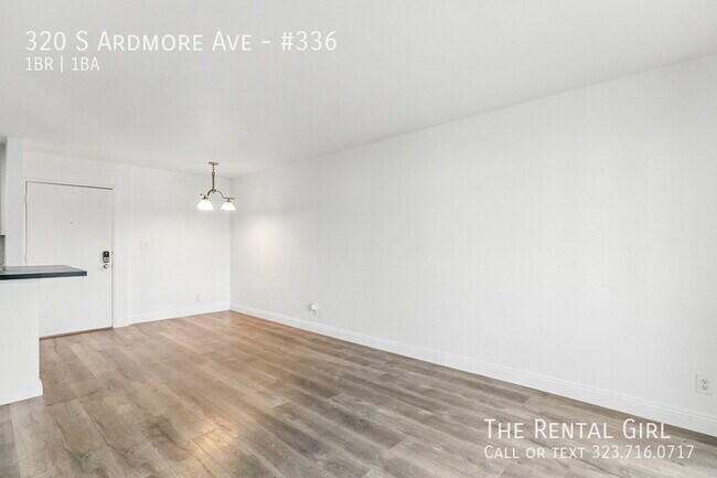 Building Photo - 320 S Ardmore Ave