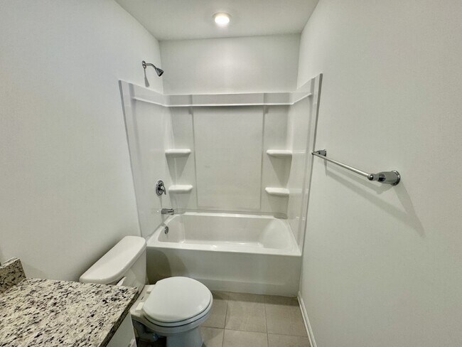 Building Photo - Be the First to Live in This Beautiful 5 B...
