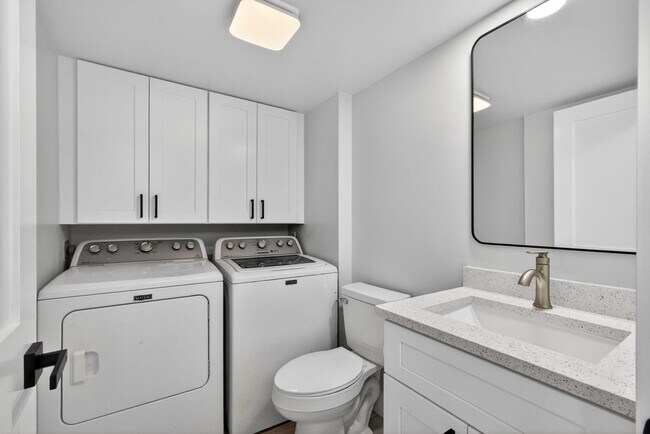 Building Photo - 183 Charter Way