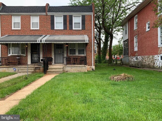 Primary Photo - 3329 Ingleside Ave