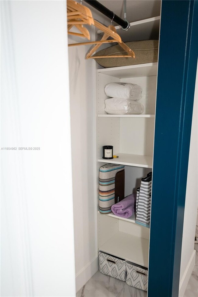 Building Photo - 224 Meridian Ave