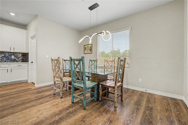 Building Photo - 8148 Little Skye Ct